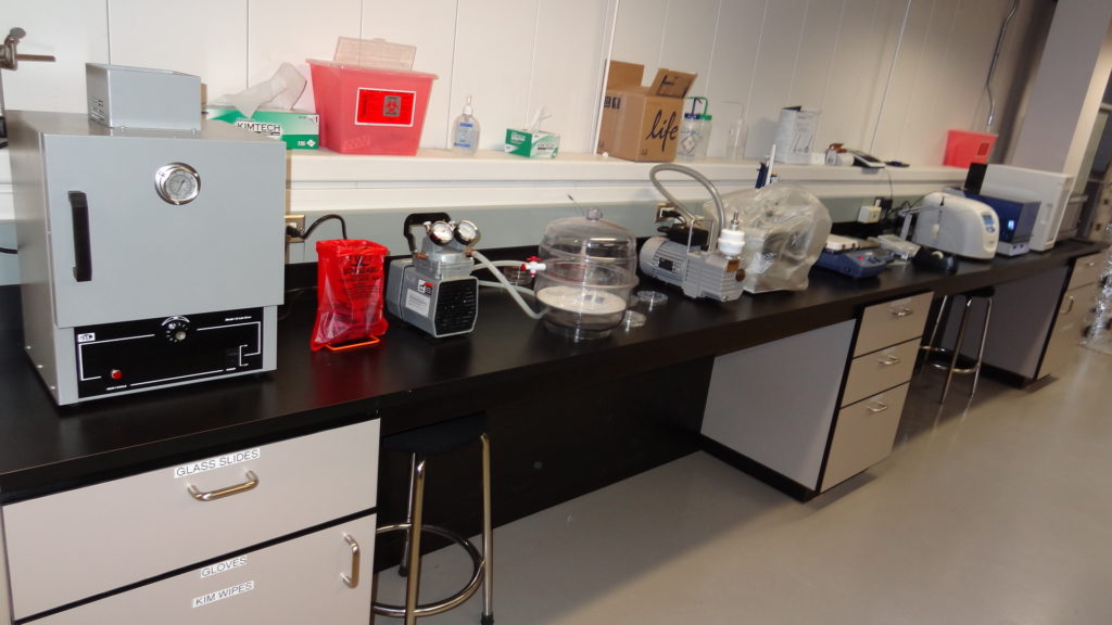 Why Plastic Desiccator use in Laboratory